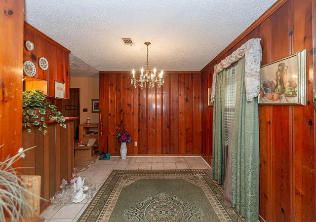 4th image of 8002 Richland Dr, Houston, TX 77028 | MLS# 18832036