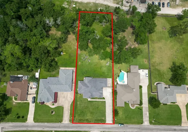 36th image of 122 Whites Lake Estates Dr, Highlands, TX 77562 | MLS# 26948139
