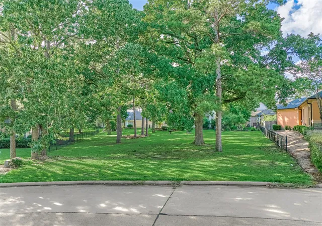 Photo 2 of Land for sale at 161 Bent Tree Ln, Montgomery, TX 77356 | MLS# 69086289 | Listing updated on 2026-08-11