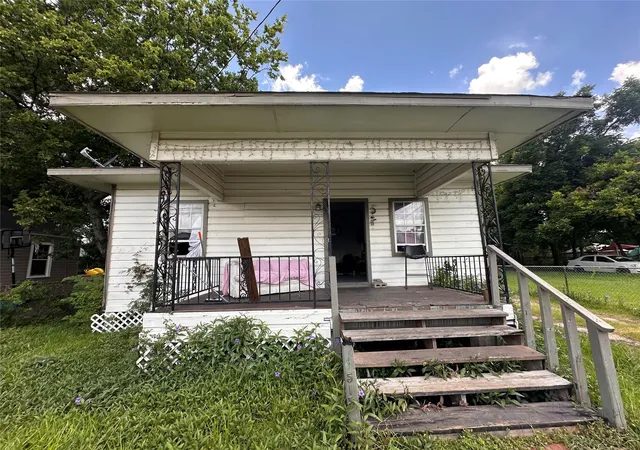 1st image of 4515 Providence St, Houston, TX 77020 | MLS# 66830554