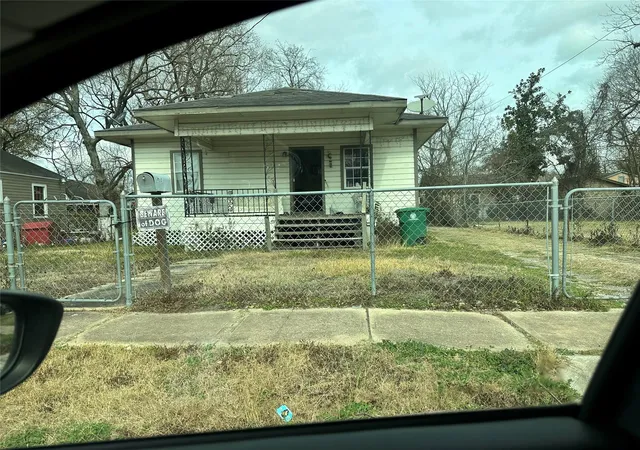 4th image of 4515 Providence St, Houston, TX 77020 | MLS# 66830554