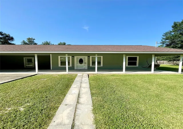 Photo 4 of Single family home for sale at 144 County Rd 337, Cleveland, TX 77327 | MLS# 25092811 | Listing updated on 2026-09-04