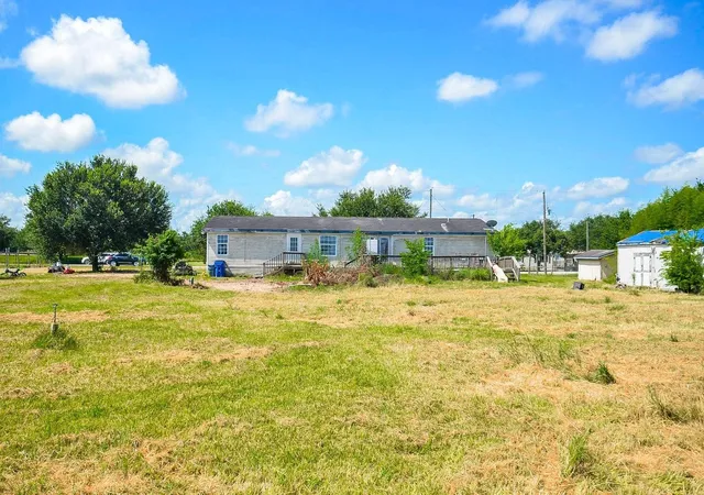 20th image of 238 Boone Cir, East Bernard, TX 77435 | MLS# 41607054