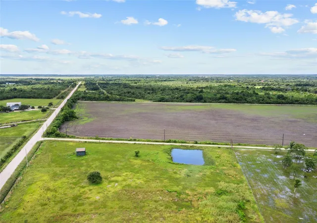 Photo 4 of Sale Pending at Tr28 County Rd 160, Alvin, TX 77511 | MLS# 48621302 | Listing updated on 2026-09-03