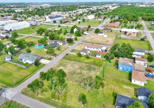 Photo 2 of Land for sale at 512 S Ave G, Freeport, TX 77541 | MLS# 50687858 | Listing updated on 2026-08-28