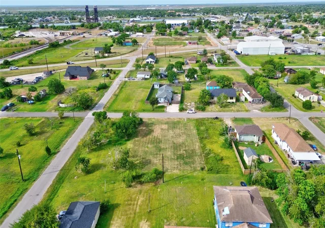 Photo 3 of Land for sale at 512 S Ave G, Freeport, TX 77541 | MLS# 50687858 | Listing updated on 2026-08-28