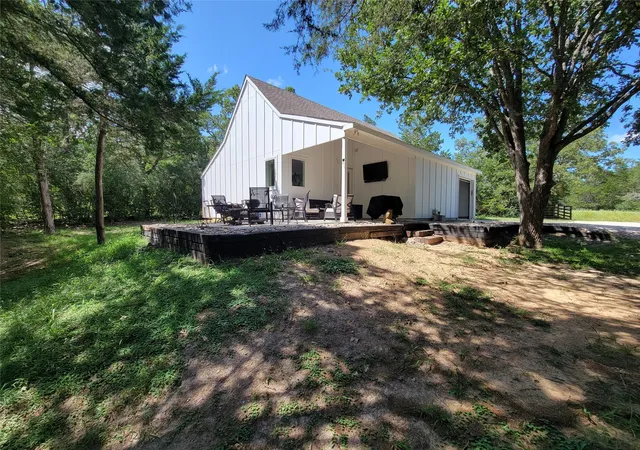 Homes for sale in Round Top, TX | 4937 Wolff Rd, Round Top, TX 78954 | MLS# 28534124