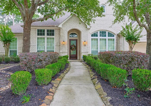 2nd image of 2318 Spring Lake Park Ln, Spring, TX 77386 | MLS# 34204737