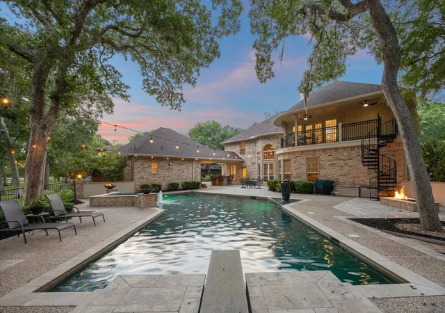 Photo 1 of Sale Pending at 3023 River Forest Dr, Richmond, TX 77406 | MLS# 37995007 | Listing updated on 2026-09-12