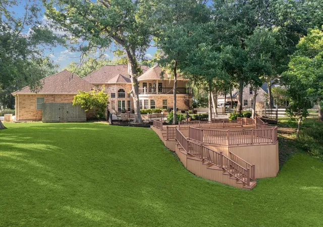Photo 3 of Sale Pending at 3023 River Forest Dr, Richmond, TX 77406 | MLS# 37995007 | Listing updated on 2026-09-12