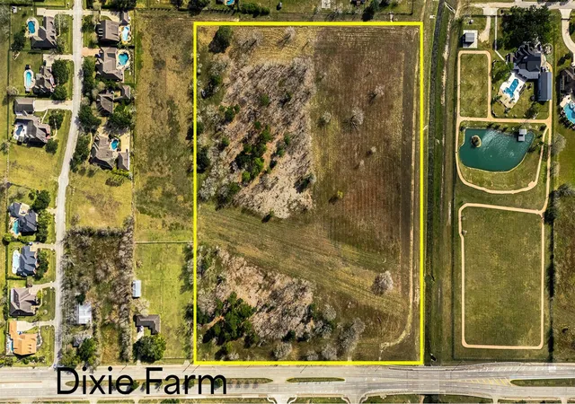 Photo 1 of Land for sale at 000 Dixie Farm Rd, Pearland, TX 77581 | MLS# 37253042 | Listing updated on 2026-04-21