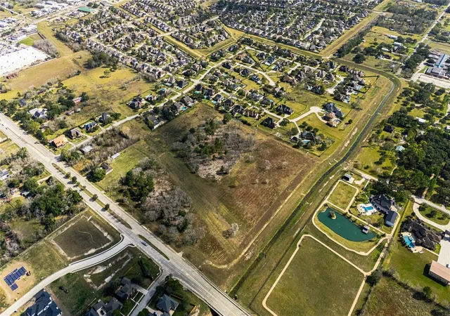 Photo 3 of Land for sale at 000 Dixie Farm Rd, Pearland, TX 77581 | MLS# 37253042 | Listing updated on 2026-04-21
