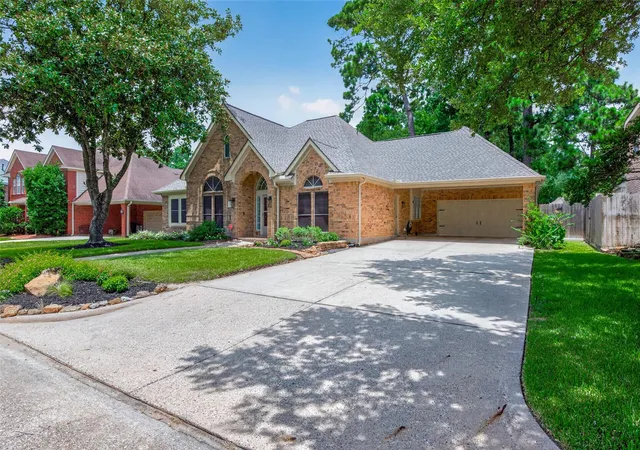 2nd image of 19902 Wood Walk Ln Ln, Humble, TX 77346 | MLS# 12106518