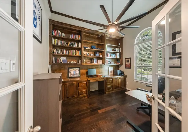 Photo 3 of Single family home for sale at 8109 Threadtail St, Conroe, TX 77385 | MLS# 20899802 | Listing updated on 2026-09-02