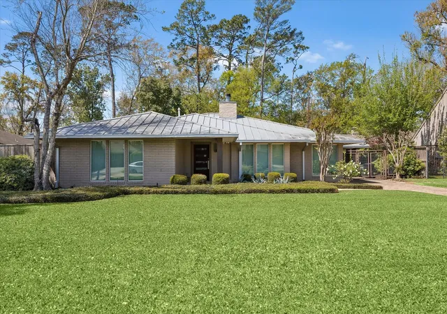 2nd image of 623 Pinehaven Dr Dr, Houston, TX 77024 | MLS# 10333574