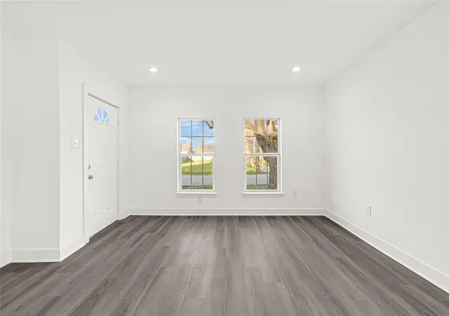 Photo 3 of Sale Pending at 3004 Wayne St, Houston, TX 77026 | MLS# 37871092 | Listing updated on 2026-08-24