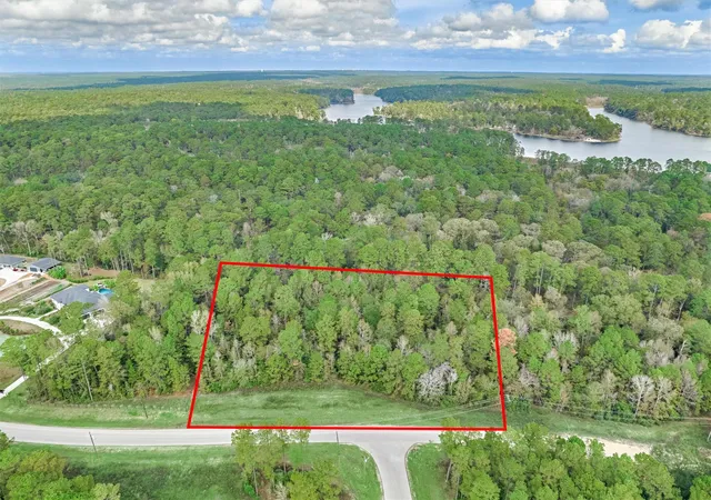 2nd image of 498 Lonestar Rd, Huntsville, TX 77340 | MLS# 64006358