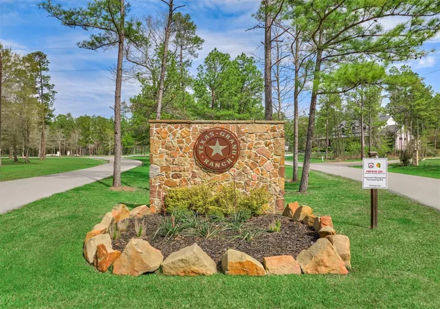 4th image of 498 Lonestar Rd, Huntsville, TX 77340 | MLS# 64006358