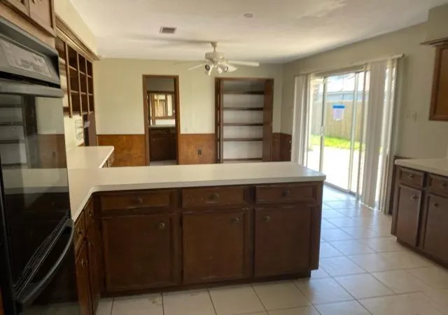 Photo 3 of Sale Pending at 6907 King Arthur Ct, Spring, TX 77379 | MLS# 18793166 | Listing updated on 2026-09-21