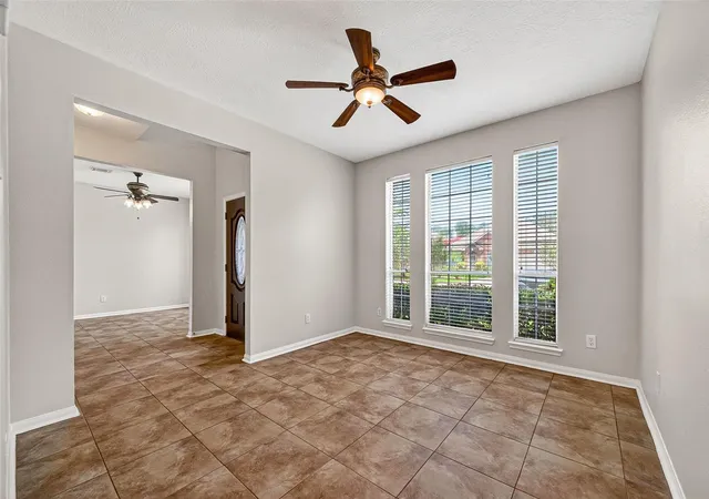 5th image of 3815 Kristin Lee Ln, Houston, TX 77014 | MLS# 24437459