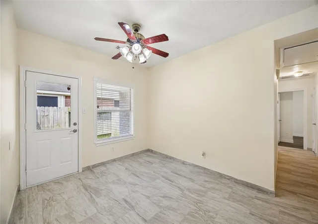 5th image of 2615 Spring Dusk Ln, Spring, TX 77373 | MLS# 23662348