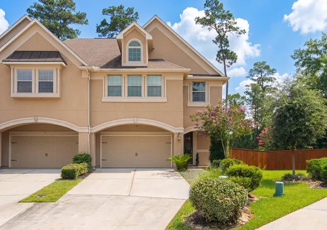 Photo 2 of Townhouse for sale at 226 Skybranch Ct, Conroe, TX 77304 | MLS# 21363646 | Listing updated on 2026-08-26