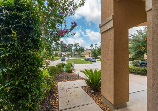 Photo 4 of Townhouse for sale at 226 Skybranch Ct, Conroe, TX 77304 | MLS# 21363646 | Listing updated on 2026-08-26
