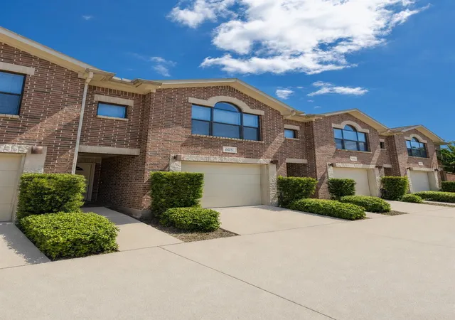 3rd image of 5941 South Loop E #603, Houston, TX 77033 | MLS# 58019649