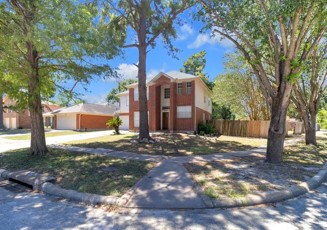 Photo 3 of Single family home for sale at 2123 Marot Dr, Katy, TX 77493 | MLS# 343611 | Listing updated on 2026-08-22