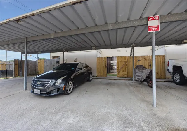 10th image of 9200 W Bellfort St #2, Houston, TX 77031 | MLS# 42182251