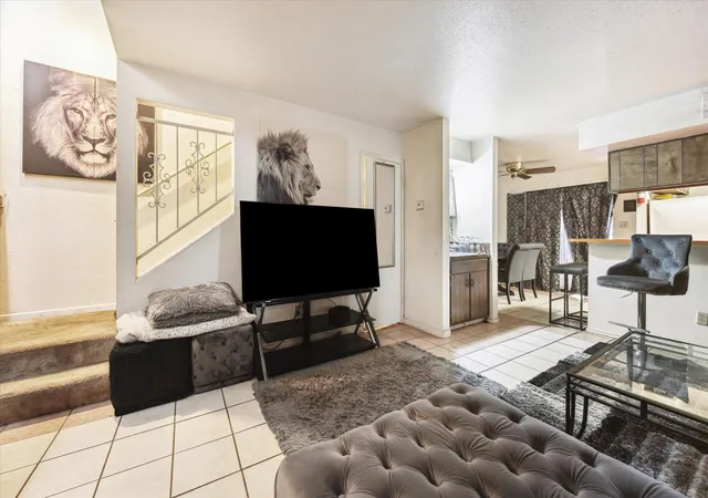 2nd image of 9200 W Bellfort St #2, Houston, TX 77031 | MLS# 42182251