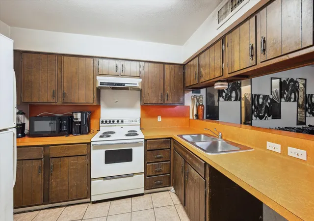 5th image of 9200 W Bellfort St #2, Houston, TX 77031 | MLS# 42182251