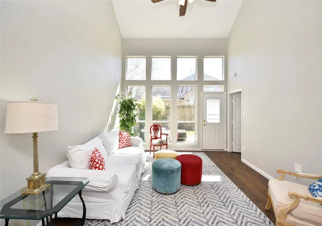 3rd image of 8814 Silent Willow Ln, Sugar Land, TX 77479 | MLS# 53892255