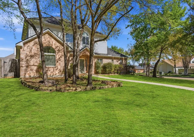 Photo 2 of Single family home for sale at 3411 Ripplewind Ct, Montgomery, TX 77356 | MLS# 38461312 | Listing updated on 2026-09-14