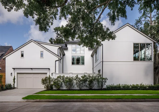 Photo 3 of Sale Pending at 2627 Tangley Rd, Houston, TX 77005 | MLS# 5024887 | Listing updated on 2026-09-08
