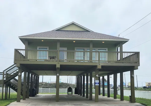 1st image of 119 Velasco Shores Shr, Freeport, TX 77541 | MLS# 42001059