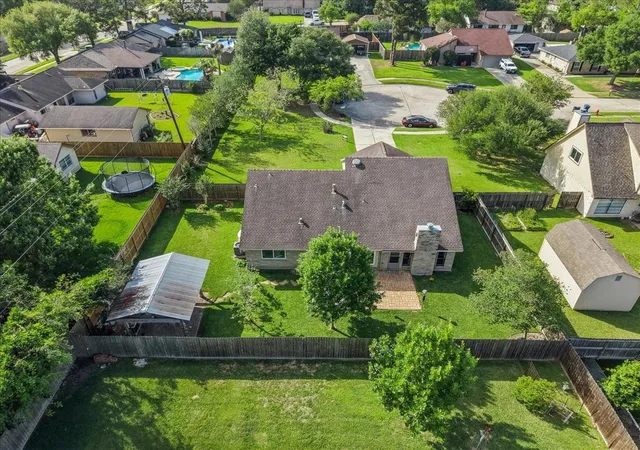 42nd image of 1118 Killarney Ave, Friendswood, TX 77546 | MLS# 7432734