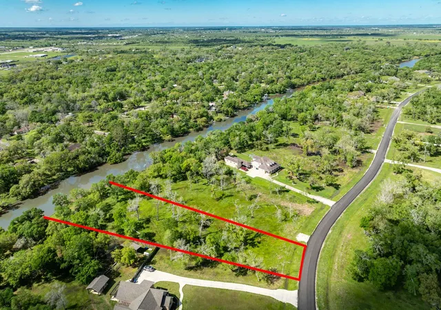 2nd image of 32718 Bayou Bend, Richwood, TX 77515 | MLS# 14711165