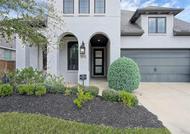 5th image of 6718 Waxbill Rd, Katy, TX 77493 | MLS# 27428098