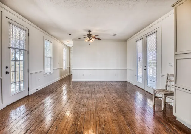 Homes for sale in Fayetteville, TX | 3831 Meadow View Ln, Fayetteville, TX 78940 | MLS# 86329574