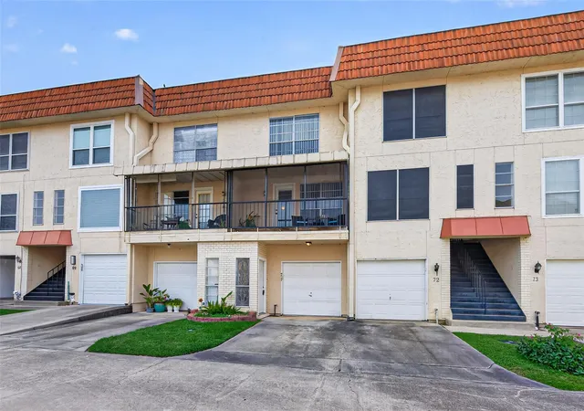 4th image of 71 Regency Pt, Montgomery, TX 77356 | MLS# 74783065
