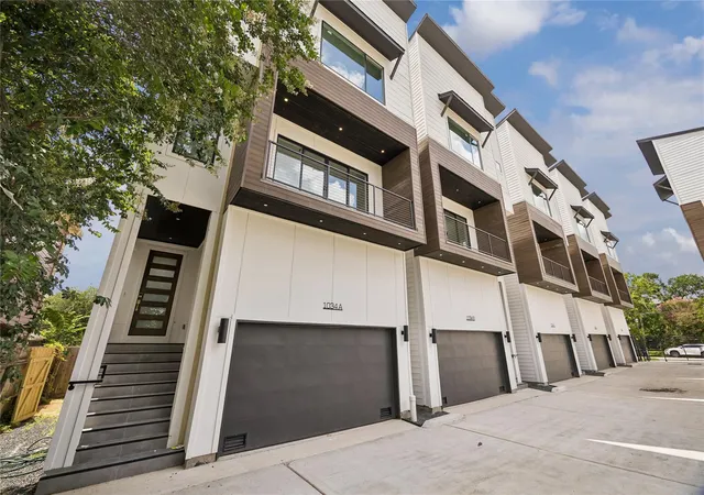28th image of 1034 W 17th St St #A, Houston, TX 77008 | MLS# 10875403