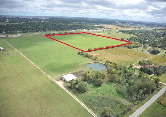 1st image of 0 Nordeen St, El Campo, TX 77437 | MLS# 518662
