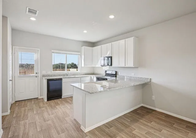 Photo 4 of Sale Pending at 359 Hickory Hills, Pattison, TX 77423 | MLS# 56857912 | Listing updated on 2026-10-05