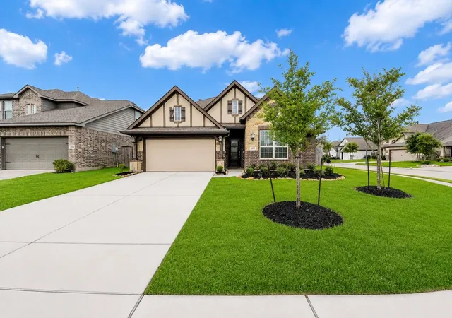 Photo 4 of Single family home for sale at 4537 Whitehaven Pine Way, Rosharon, TX 77583 | MLS# 38507522 | Listing updated on 2026-09-12