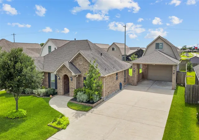 1st image of 3408 Patagonia St, Dickinson, TX 77539 | MLS# 25272743