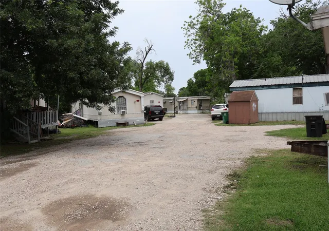 Photo 4 of Land for sale at 7909 Easton St, Houston, TX 77017 | MLS# 86462005 | Listing updated on 2026-08-20
