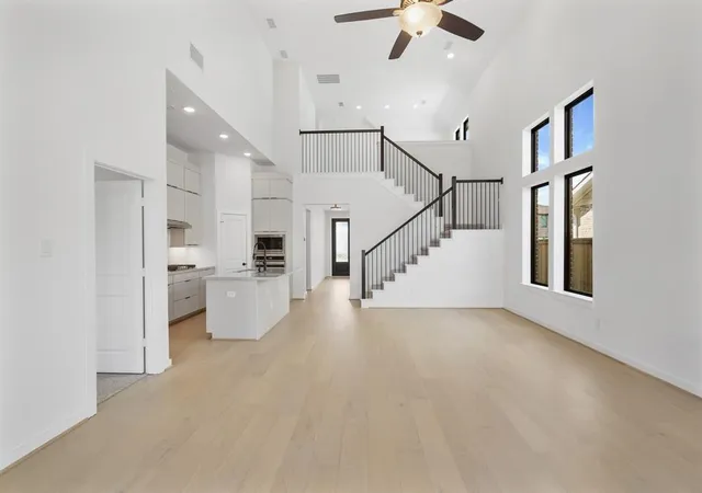 4th image of 7431 Birch Thistle Ln, Katy, TX 77493 | MLS# 63065736