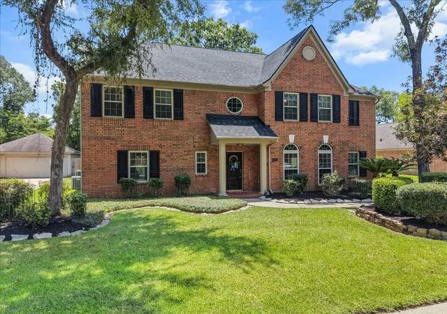 2nd image of 4318 Island Hills Dr, Houston, TX 77059 | MLS# 97285921