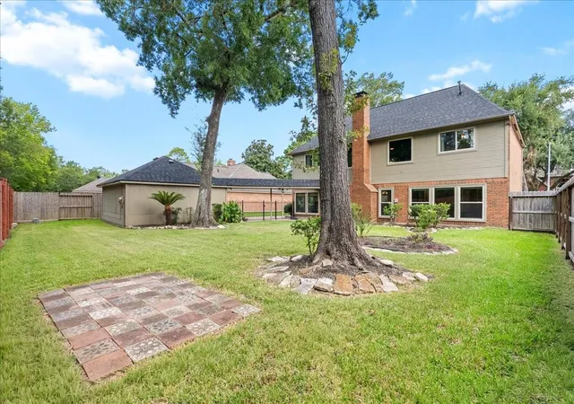 4th image of 4318 Island Hills Dr, Houston, TX 77059 | MLS# 97285921